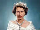 Her Majesty. A Photographic History 1926–Today XL - majesty_1.webp
