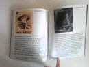 V kroužcích dýmu. Portrét moderního umělce - v-krouzcich_7.webp