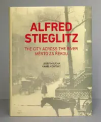 Alfréd Stieglitz - Město za řekou - Limitovaná edice - obrázek
